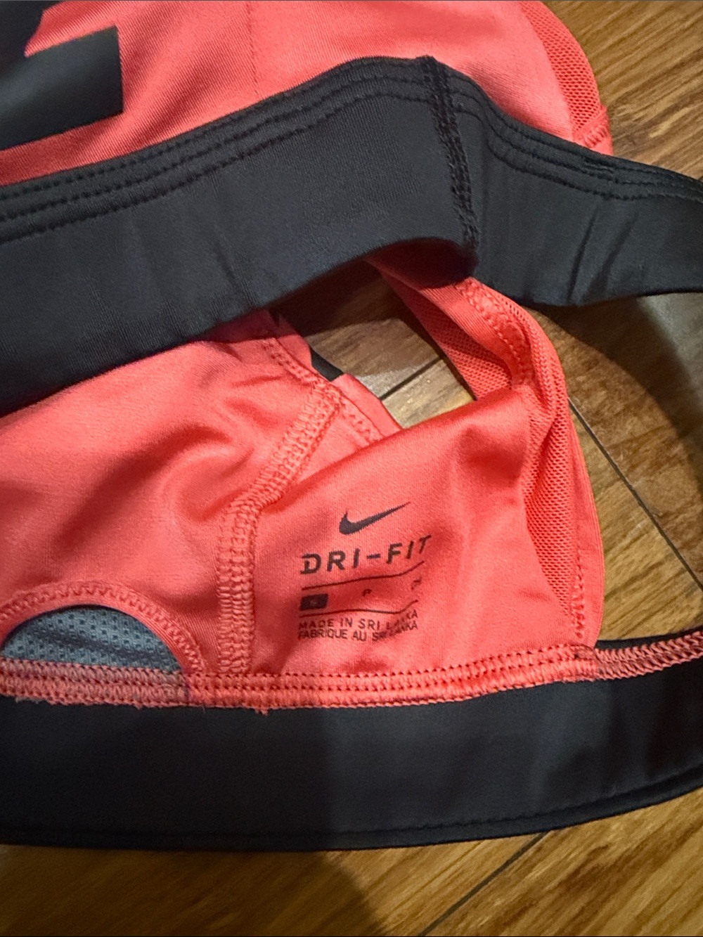 Nike Coral and Black Sports Bra Top S - Picture 3 of 3